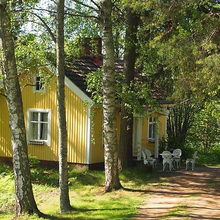 Tammiston Cottages Наантали Екстериор снимка
