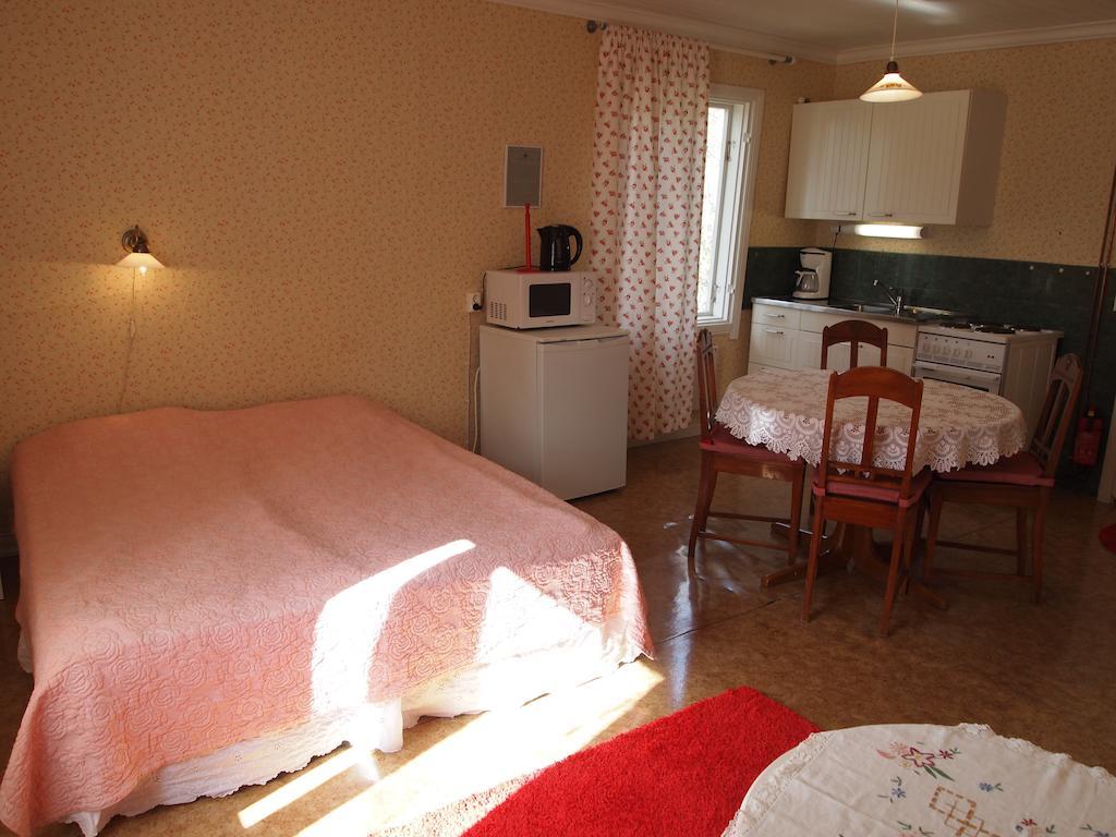 Tammiston Cottages Наантали Стая снимка